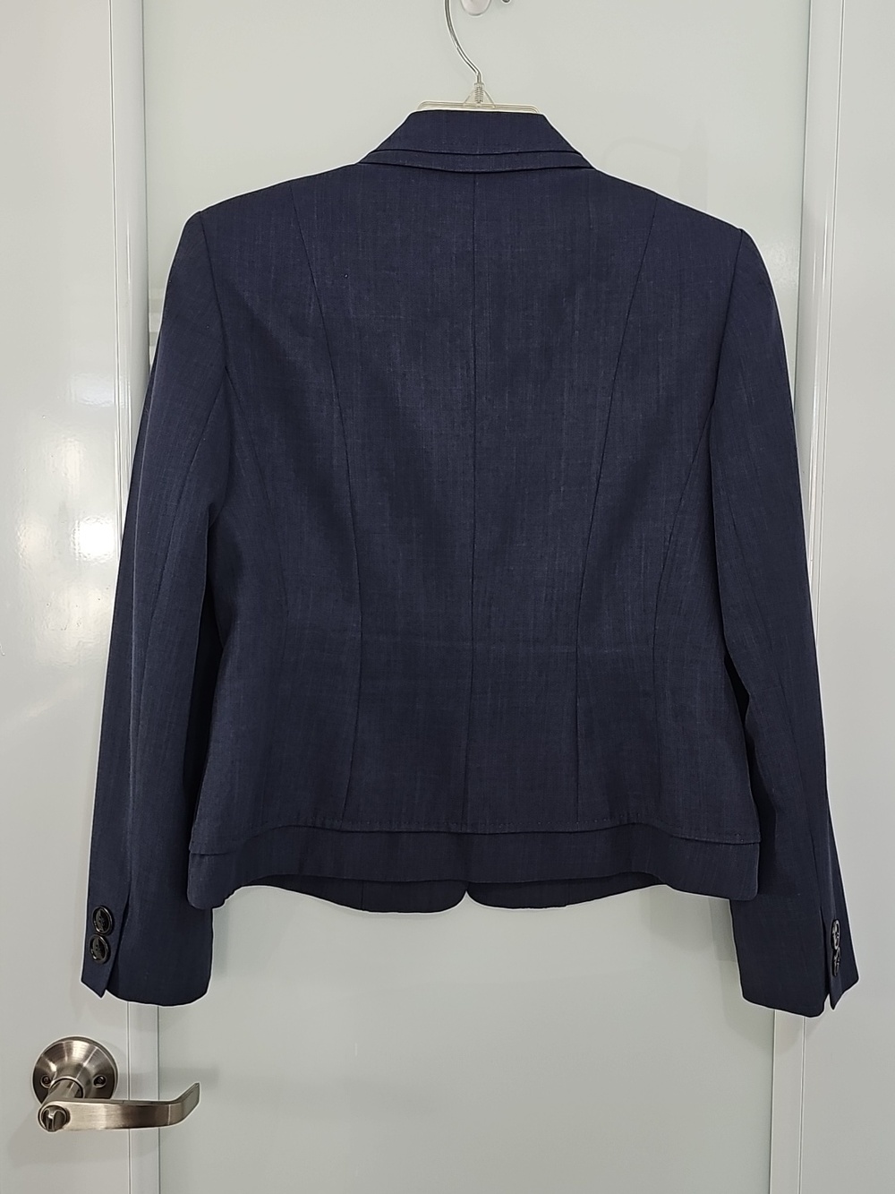Kasper classic and elegant Women blazer professional. Size 6P - Picture 6 of 11